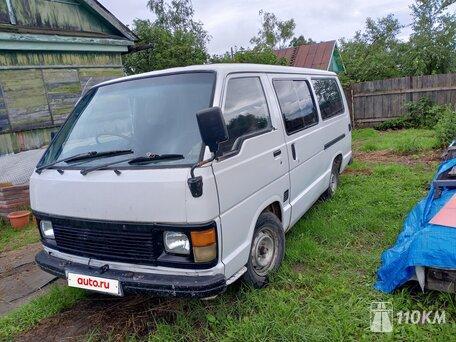 Toyota, Hiace, 2400, 180, дизель, минивэн, механика, задний привод, среднее состояние, правый, белый, 280 000 ₽