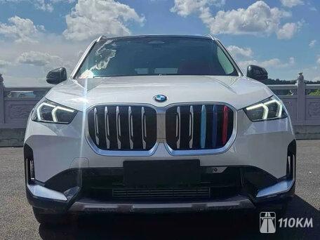 BMW, X1, 1500, 116, бензин, внедорожник, робот, передний привод, среднее состояние, левый, белый, 2 448 000 ₽