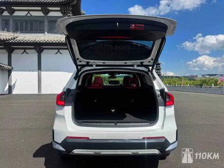 BMW, X1, 1500, 116, бензин, внедорожник, робот, передний привод, среднее состояние, левый, белый, 2 448 000 ₽